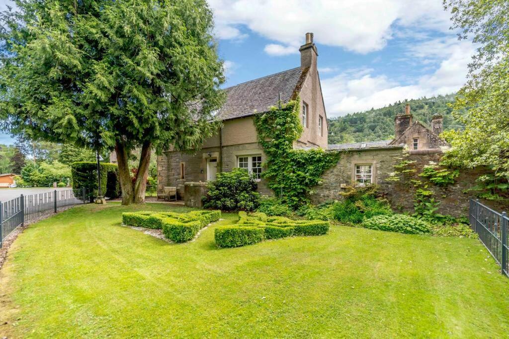 Factors House - A Comfy Cottage In Countryside Park With Wifi And Access To Bar And Pool 퍼스 외부 사진