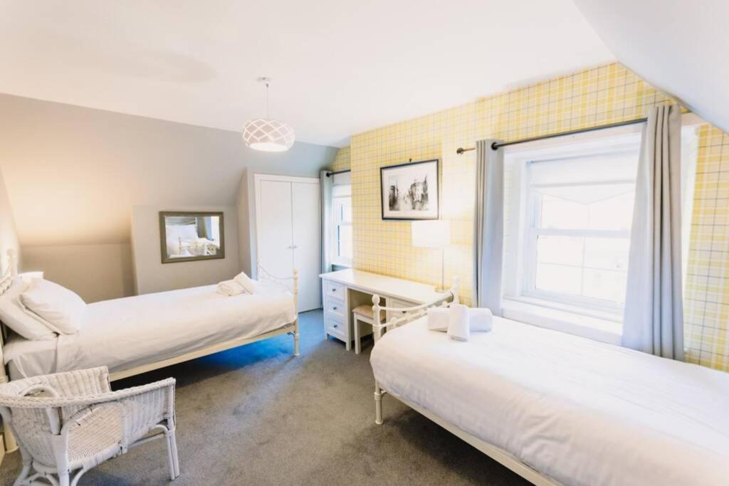 Factors House - A Comfy Cottage In Countryside Park With Wifi And Access To Bar And Pool 퍼스 외부 사진