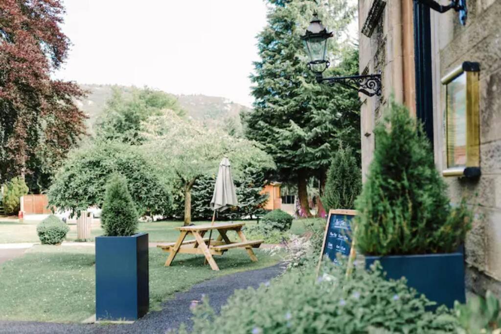 Factors House - A Comfy Cottage In Countryside Park With Wifi And Access To Bar And Pool 퍼스 외부 사진